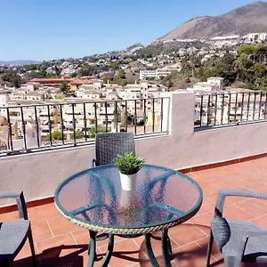Apartamento Maravilloso Frente Al Mar, Benalmádena